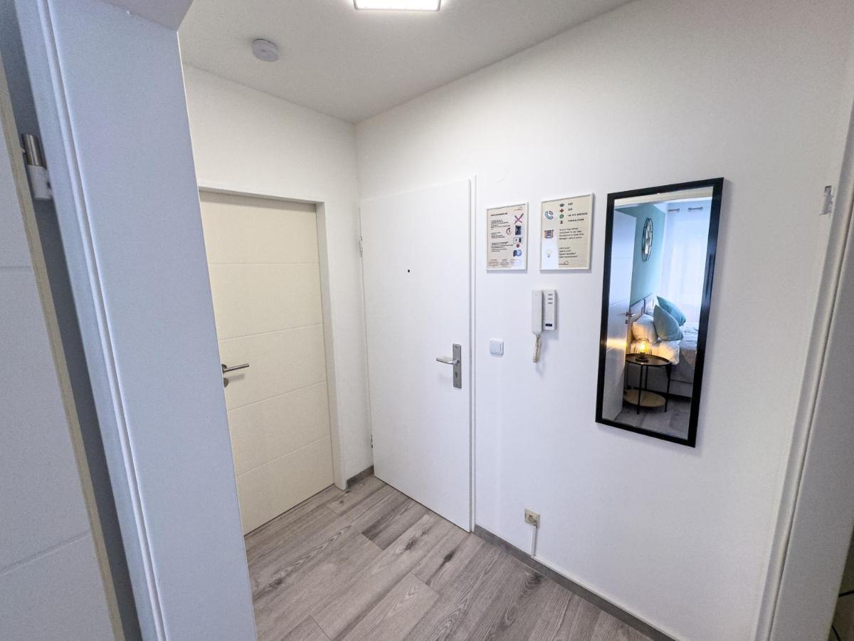 Immostay #6 - Ferienhaus 4 Zimmer Fuer 8 Personen, Wifi & Zentrum BRE Exterior foto
